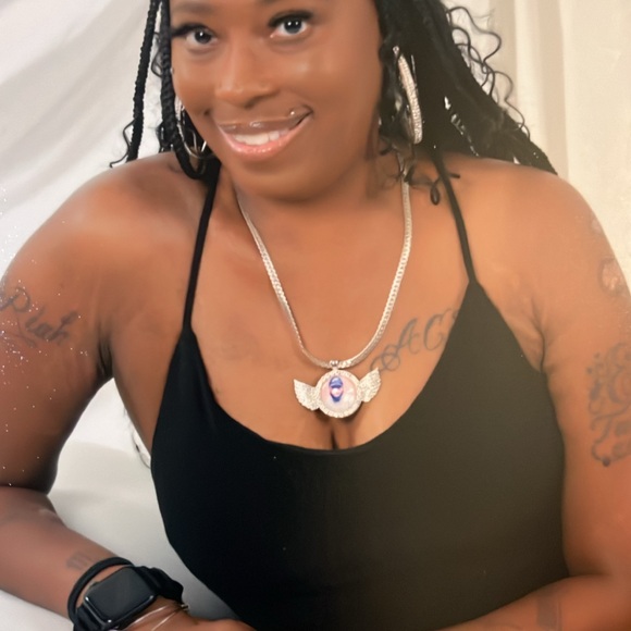 Meet your Posher, Tanya - Picture 6 of 7